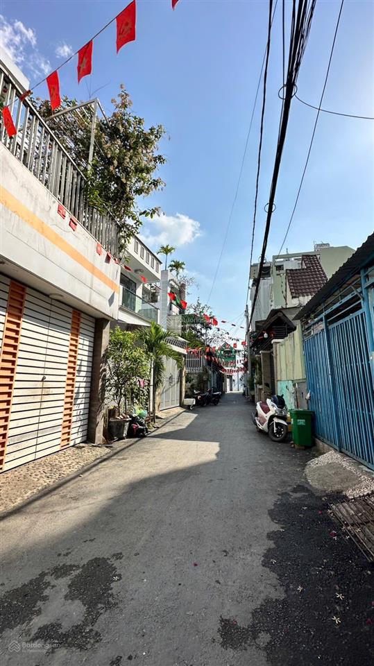 Bán đất 78,3m2 giá 7,3 tỷ đường ô tô phường bình trưng, tphcm