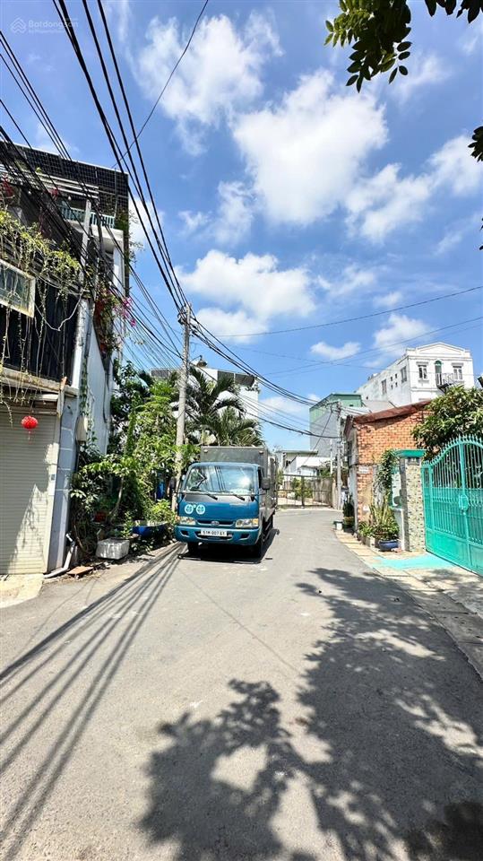 Bán đất 69m2 giá 5,2 tỷ phường bình trưng tphcm