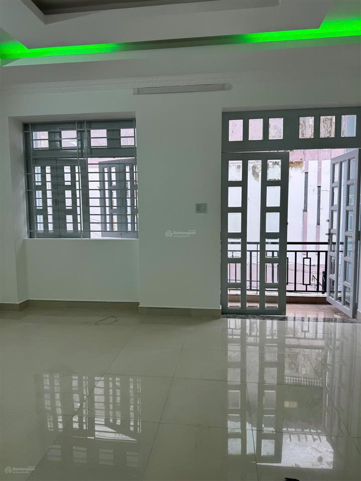 Bán nhà 1 lầu đường 5m giá 7 tỷ phường bình trưng tphcm