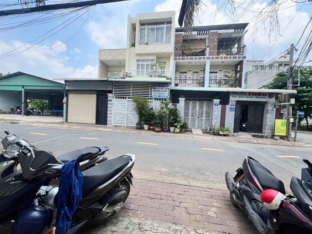 Bán nhà mặt tiền đường 6  nguyễn duy trinh đoạn chợ long trường và trường cấp 3