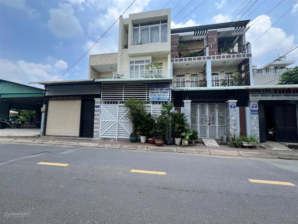 Bán nhà mặt tiền đường 6  nguyễn duy trinh đoạn chợ long trường và trường cấp 3