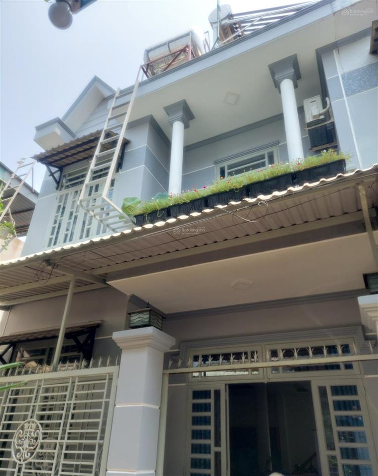 Chính chủ bán nhà phường long trường, quận 9, tp thủ đức dt 7x10m giá 3,9 tỷ  0931 437 ***