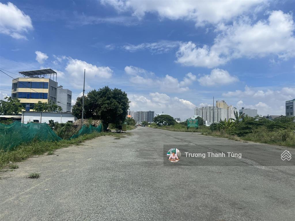 Bán đất mặt tiền đường liên phường, dt (6x16,67)m. giá 11,8 tỷ.  098797171