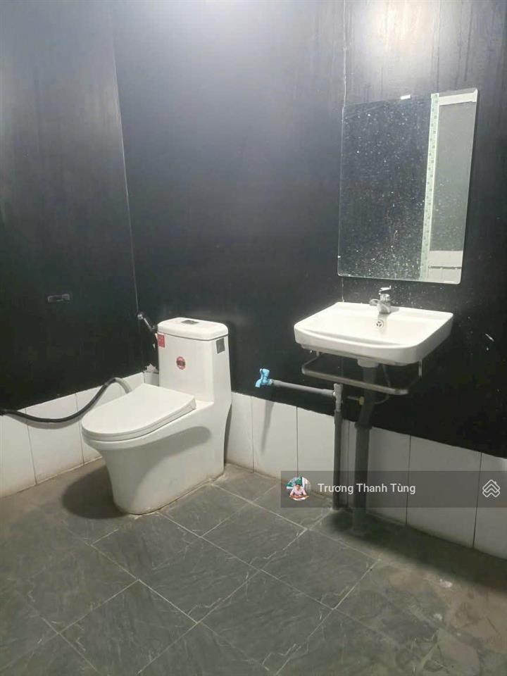 Cho thuê kho đường liên phường. diện tích 750m2. giá 75tr/tháng