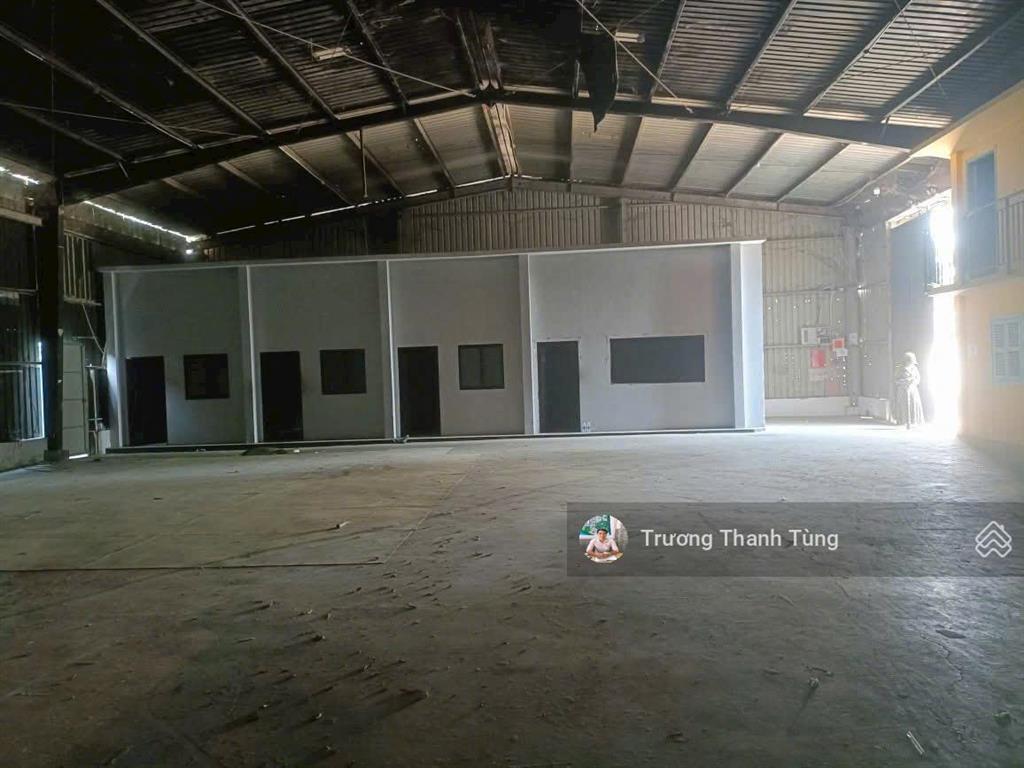 Cho thuê kho đường liên phường. diện tích 750m2. giá 75tr/tháng