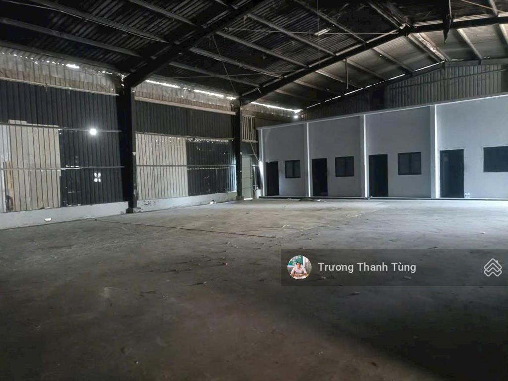 Cho thuê kho đường liên phường. diện tích 750m2. giá 75tr/tháng