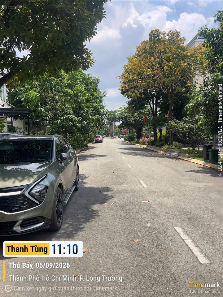 Bán biệt thự villa park  khu compound an ninh, yên tĩnh. dt 202m2. giá 27,5 tỷ