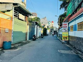 Chính chủ gửi căn nhà 2 lầu mặt tiền đường 13 phường bình trưng tây q2 cũ. tp hcm