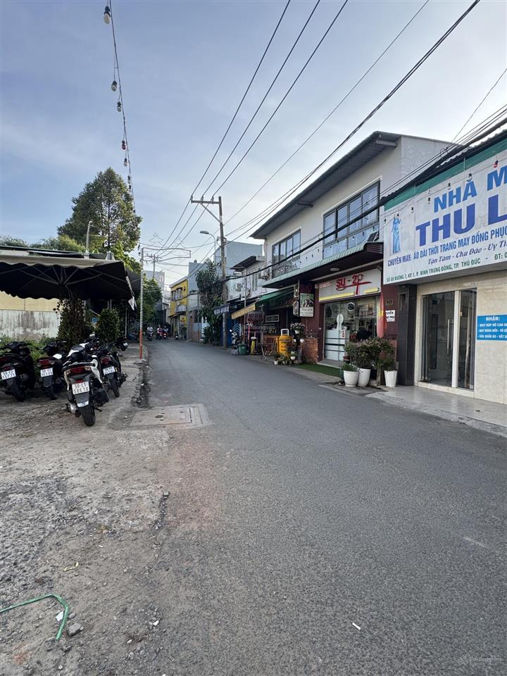 Chính chủ gửi bán lô đất đẹp mặt tiền đường số 7 cách nguyễn duy trinh 40m p. bình trưng đông q2