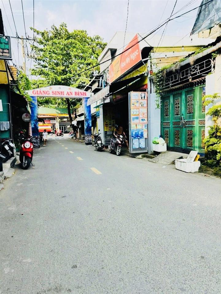 Chính chủ gửi bán lô đất đẹp mặt tiền đường số 7 cách nguyễn duy trinh 40m p. bình trưng đông q2