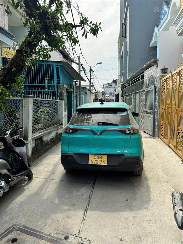 Chính chủ gửi bán lô đất đường 11 ra lê văn thịnh phường cát lái tp hcm