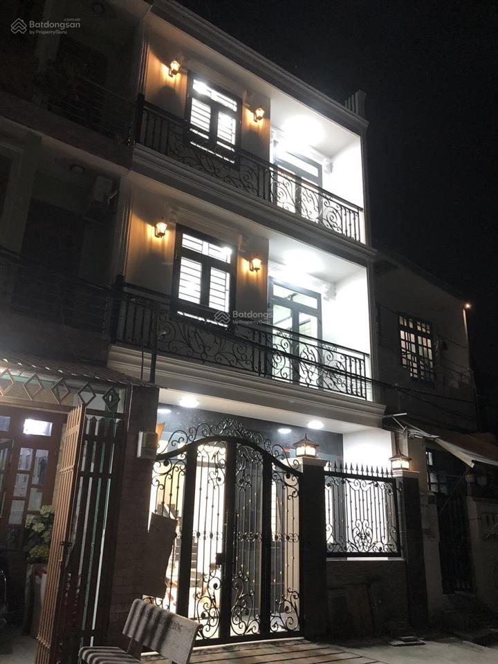 Chính chủ gửi bán căn nhà đẹp hẻm xe oto phường bình trưng đông q2 cũ.