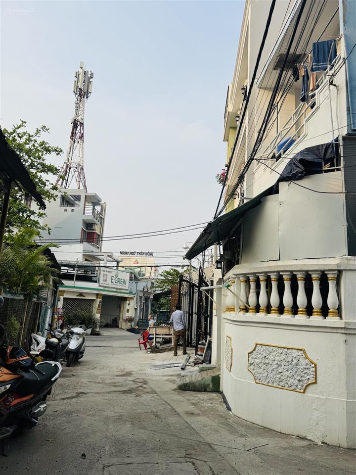 Chính chủ gửi bán căn nhà đẹp hẻm xe oto phường bình trưng đông q2 cũ.