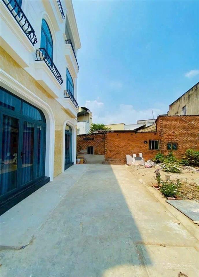 Chính chủ gửi bán nhanh lô hẻm ba gác dt 89m2 phường bình tây q2 cũ, tp hcm