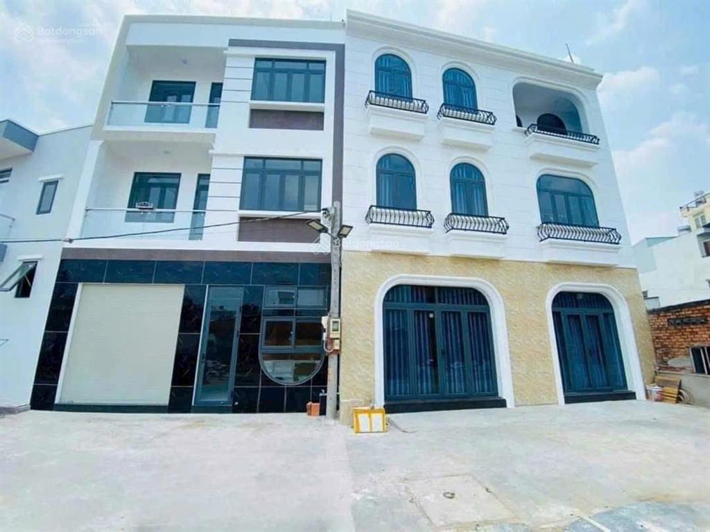 Chính chủ gửi bán nhanh lô hẻm ba gác dt 89m2 phường bình tây q2 cũ, tp hcm