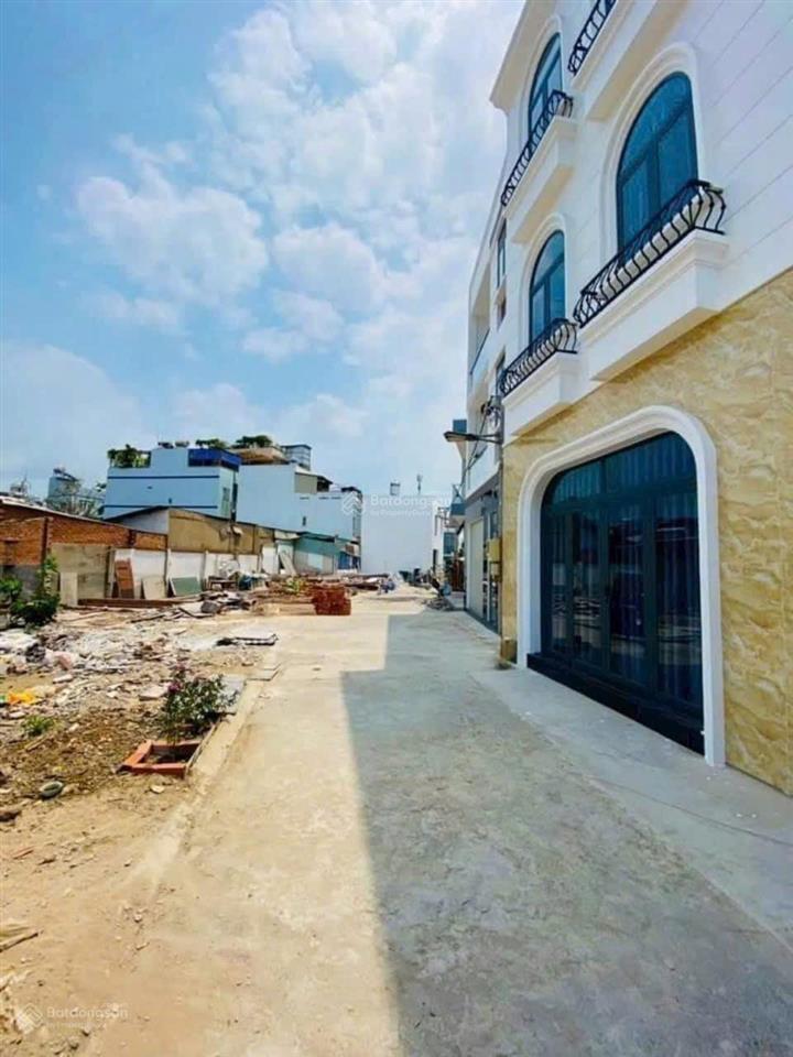 Chính chủ gửi bán nhanh lô hẻm ba gác dt 89m2 phường bình tây q2 cũ, tp hcm