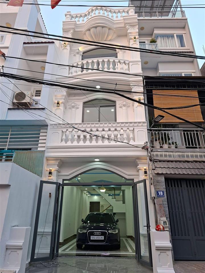 Chính chủ gửi nhà đẹp mới hoàng thiện đường thông xe oto phường bình trưng tây q2 cũ