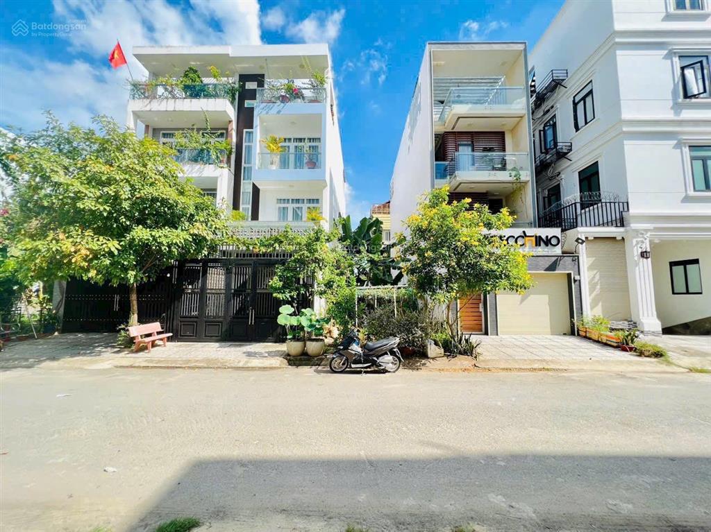 Chính chủ gửi bán nhanh lô đất đẹp khu dự án sau lưng bv lê văn thịnh p. bình trưng tây q2 cũ