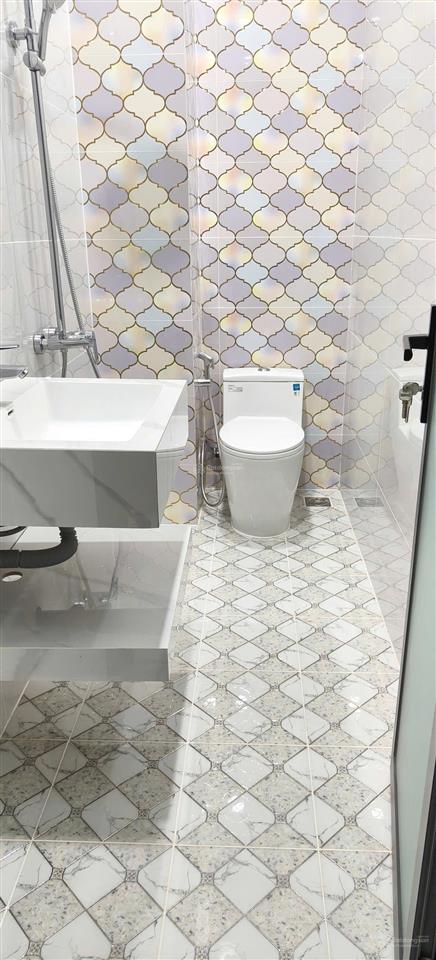 Chính chủ gửi bán nhà đẹp hẻm xe oto đường nguyễn thị định phường bình trưng tp hcm