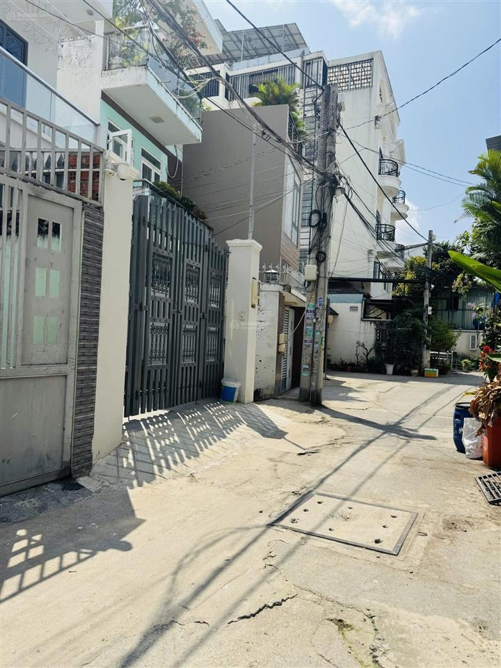 Chính chủ gửi bán nhà đẹp hẻm xe oto đường nguyễn thị định phường bình trưng tp hcm