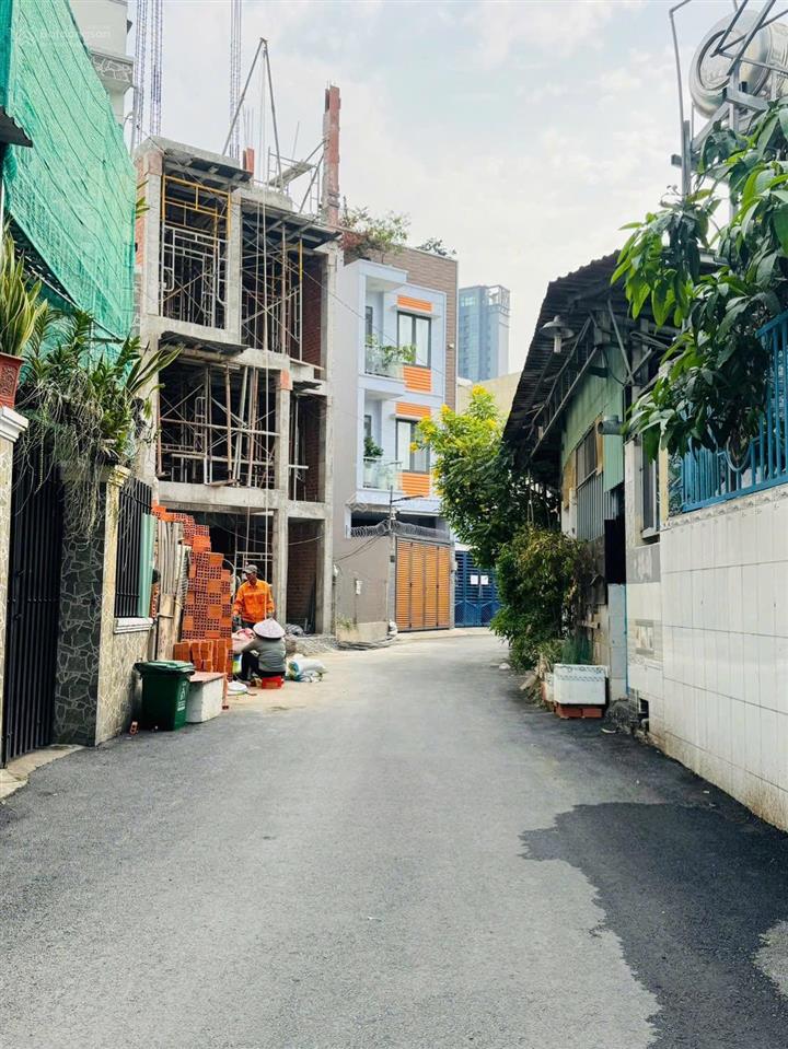 Chính chủ gửi bán lô đất hẻm xe oto đường số 6 p. thạnh mỹ lợi nay thuộc phường cát lái