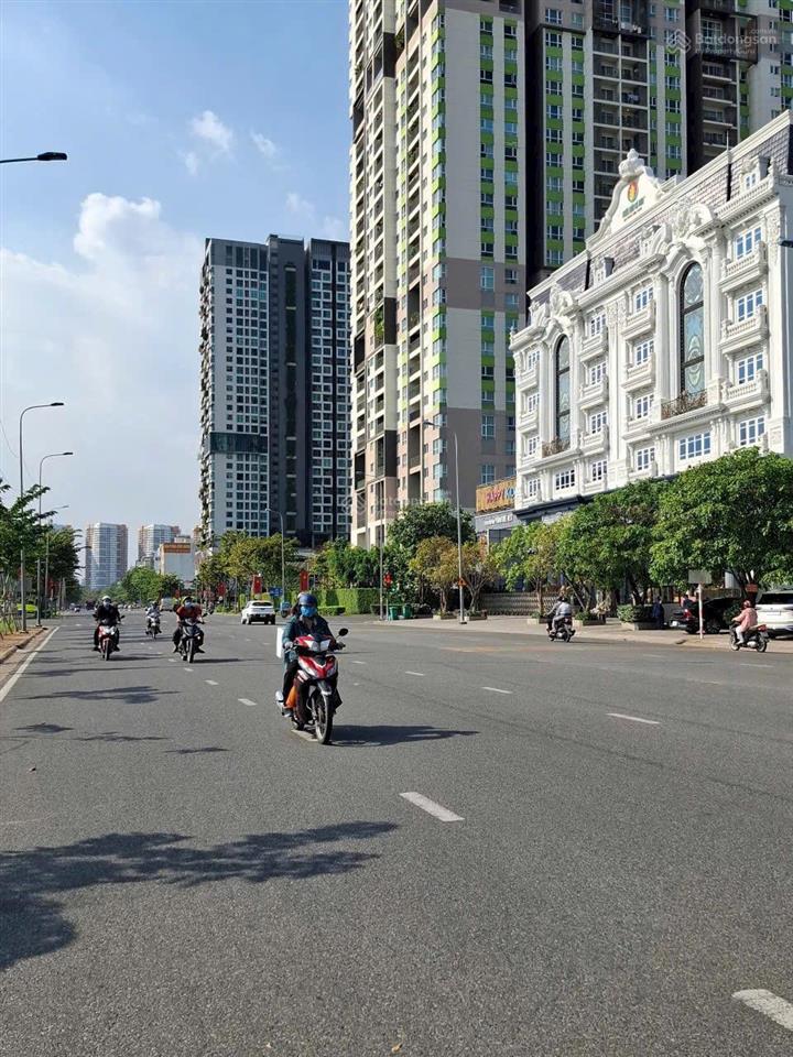 Chính chủ gửi bán lô đất đẹp mặt tiền đường nguyễn văn kỉnh phường thạnh mỹ lợi q2 cũ