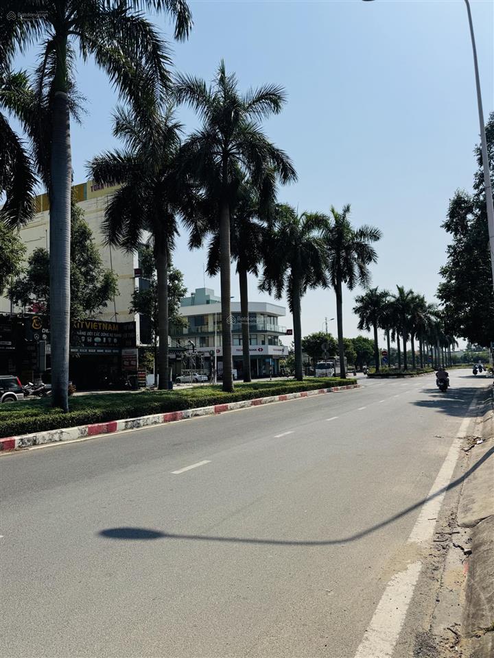 Chính chủ gửi bán lô đất mt đường 30m phường dĩ an tp. hcm