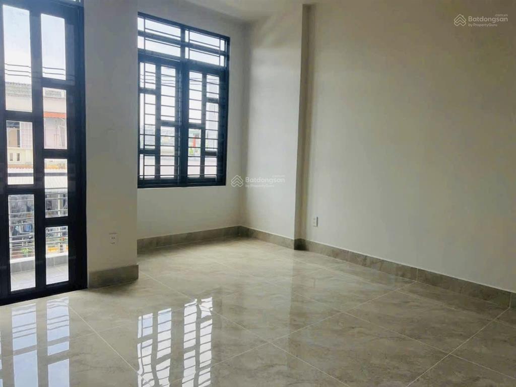 Chính chủ gửi căn nhà đẹp đường thông xe oto phường bình trưng tâyq2 cũ