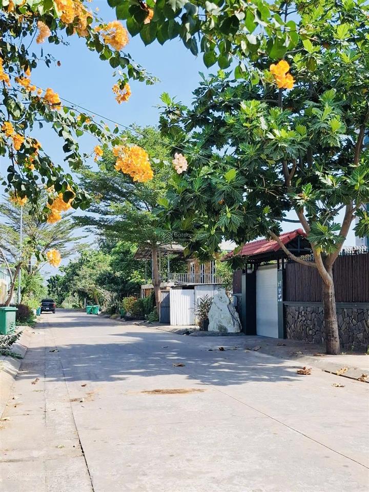 Chính chủ gửi bán lô đất biệt thự phường bình trưng tây q2 cũ tp hcm