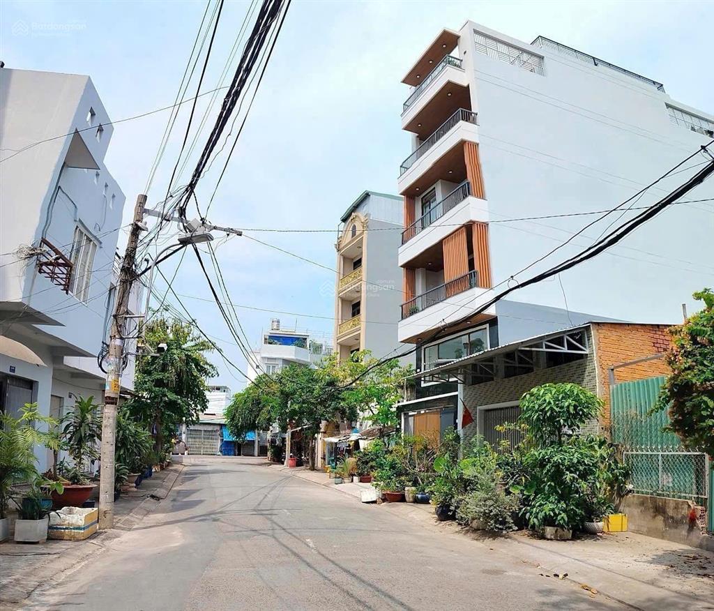 Cần bán lô đất mặt tiền đường 26 ra lê văn thịnh phường cát lái q2 cũ