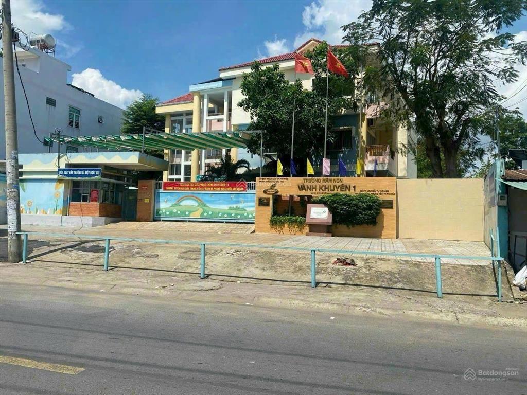 Cần bán lô đất mặt tiền nguyễn tuyển ở.bình trưng tây q2 cũ tp hcm