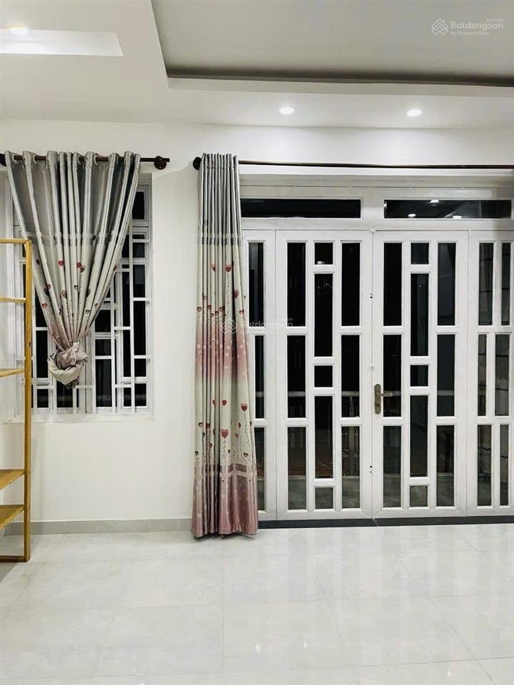 Chính chủ gửi bán nhanh nhà mt đường 39 phường bình trưng tây q2 cũ. tp hcm