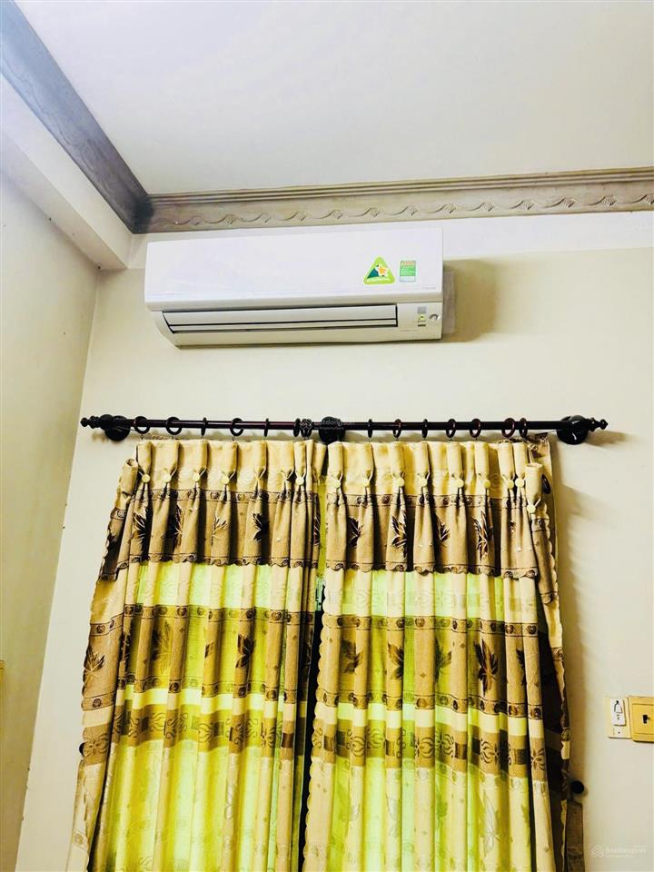 Chính chủ gửi bán nhanh căn nhà 3 lầu mt đường 49 phường bình trưng đông q2 cũ.tp hcm