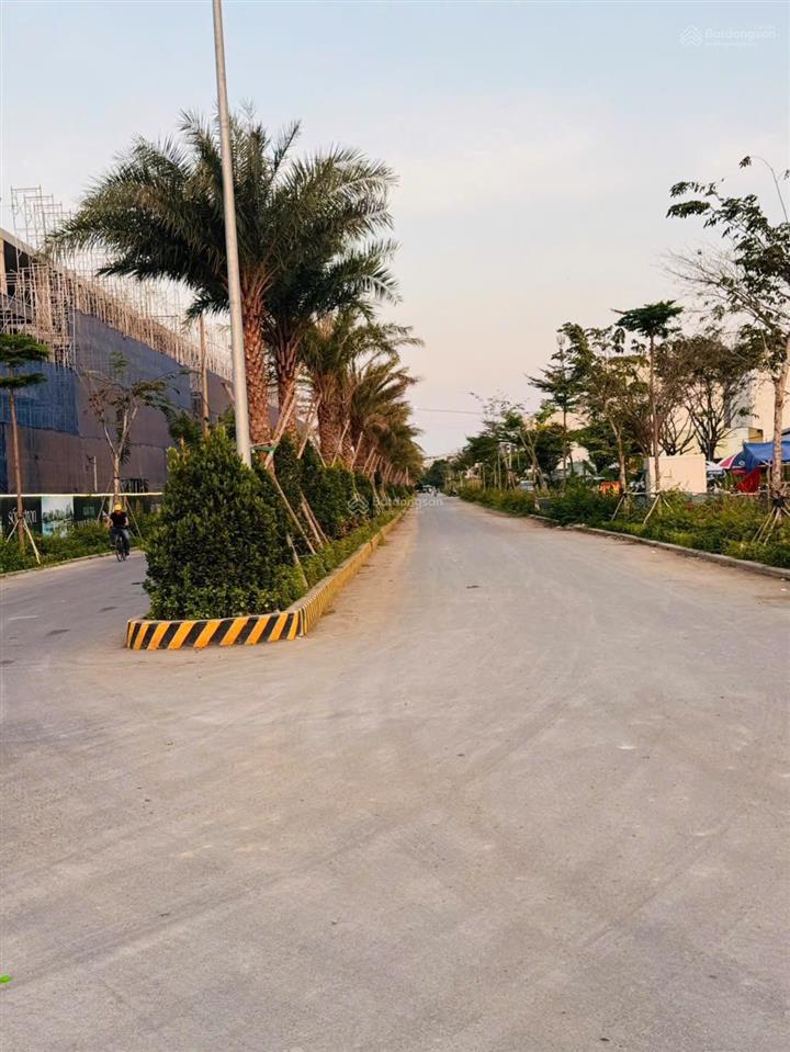 Chính chủ gửi bán nhanh lô đất đẹp góc 2mt trục đường chính phường an phú q2 cũ tp hcm