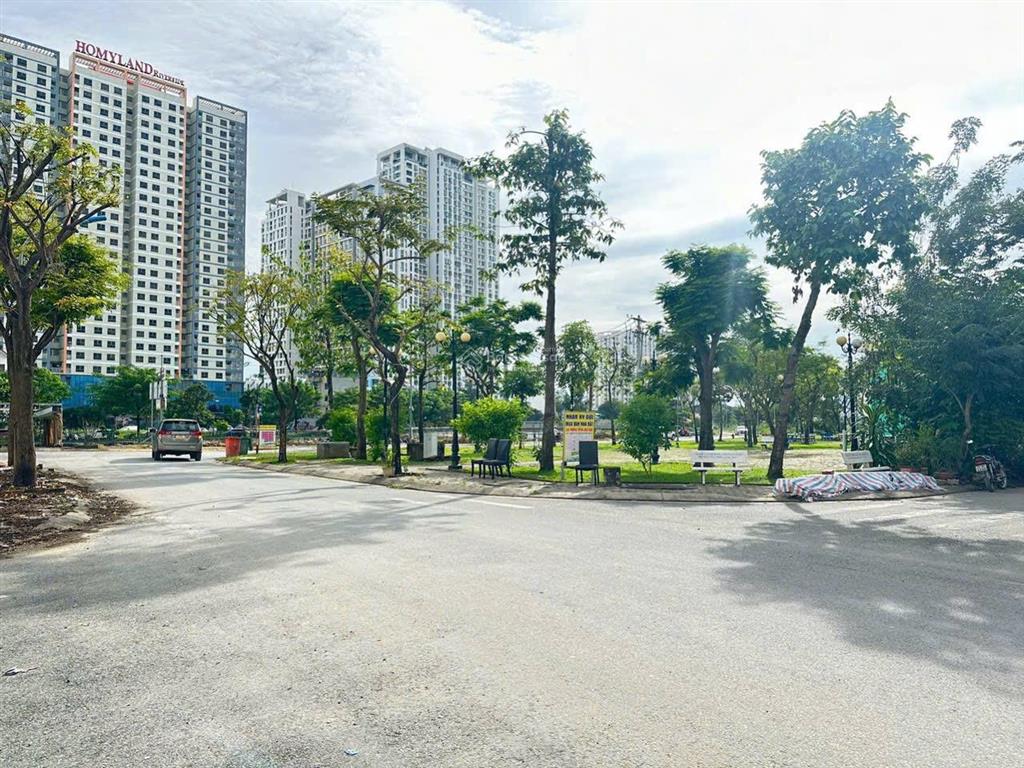 Chính chủ gửi bán nhanh lô đất đẹp góc 2mt trục đường chính phường an phú q2 cũ tp hcm