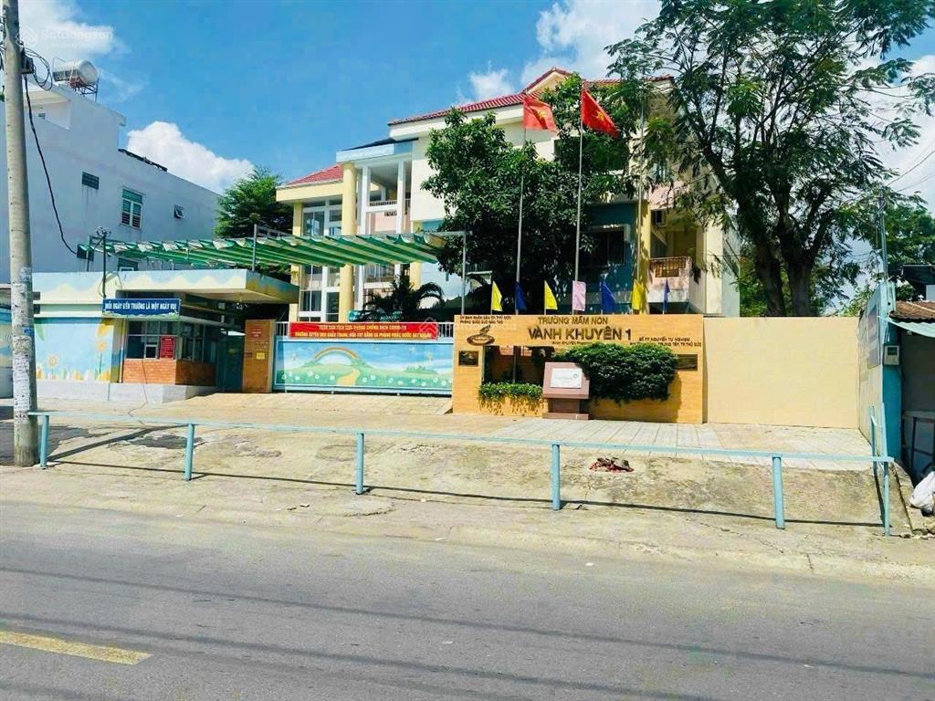 Chính chủ gửi bán căn nhà đẹp mt đường nguyễn tư nghiêm phường bình trưng tây q2 cũ tp hcm