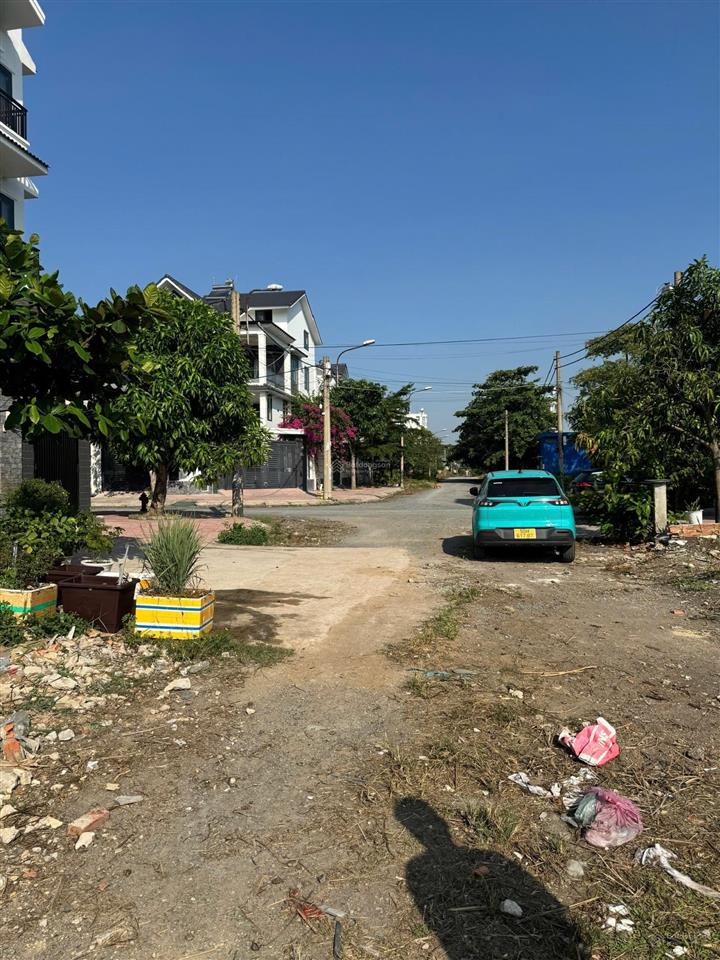 Chính chủ gửi bán nhanh lô đất khu dự án sài gòn chợ lớn khu vực đường phạm thế hiển, phường 7, q8