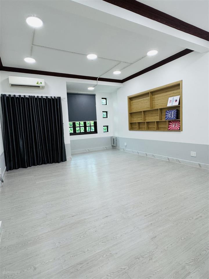 Chính chủ gửi bán nhà 3 lầu mt đường 49 p. bình trưng đông q2 cũ tp hcm