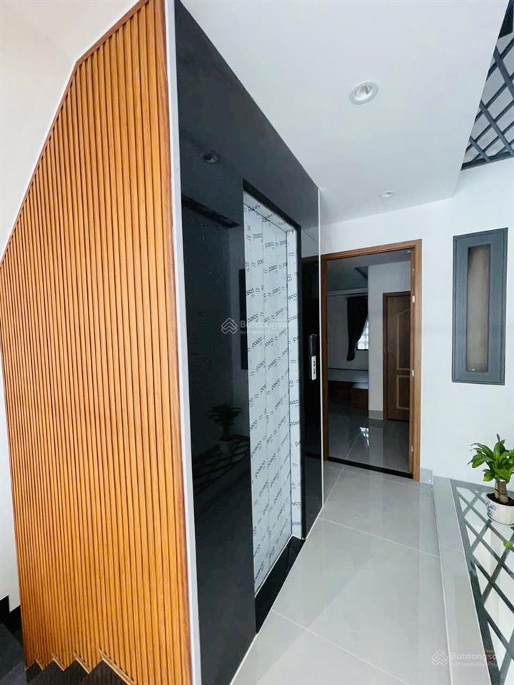 Chính gửi bán căn nhà đẹp phường bình trưng tp hcm