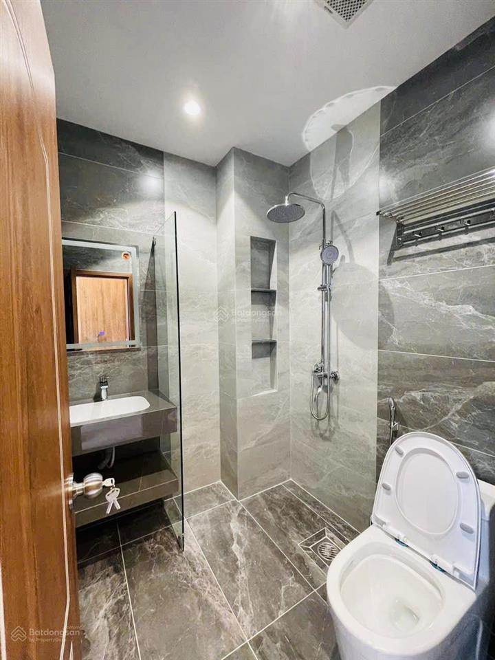 Chính gửi bán căn nhà đẹp phường bình trưng tp hcm