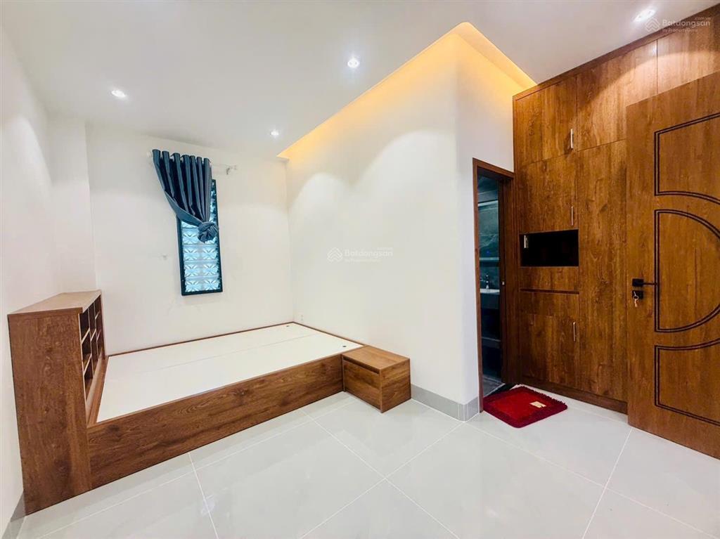 Chính gửi bán căn nhà đẹp phường bình trưng tp hcm