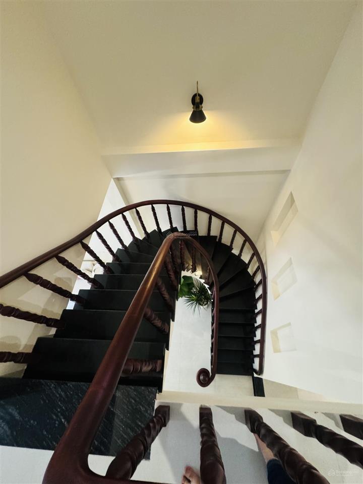 Chính chủ gửi bán nhà 1 lầu mặt đường thông xe ô tô ra nguyễn duy trinh, phường bình trưng, tp hcm