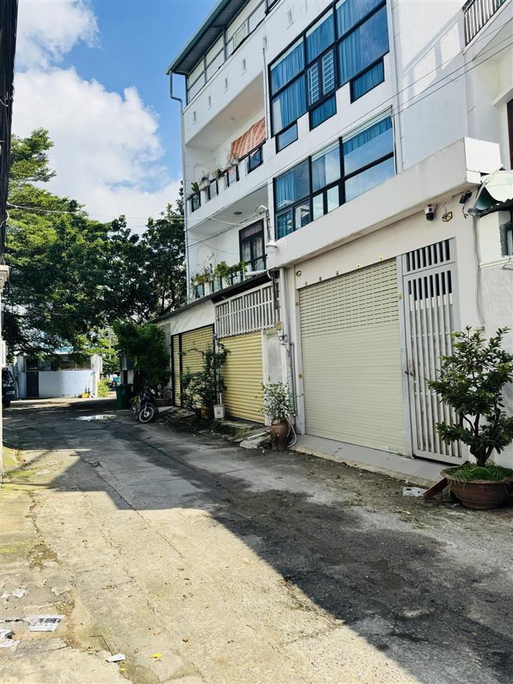 Chính chủ gửi bán căn nhà mặt tiền đường số 5 phường bình trưng đông q2 cũ tp hồ chí minh