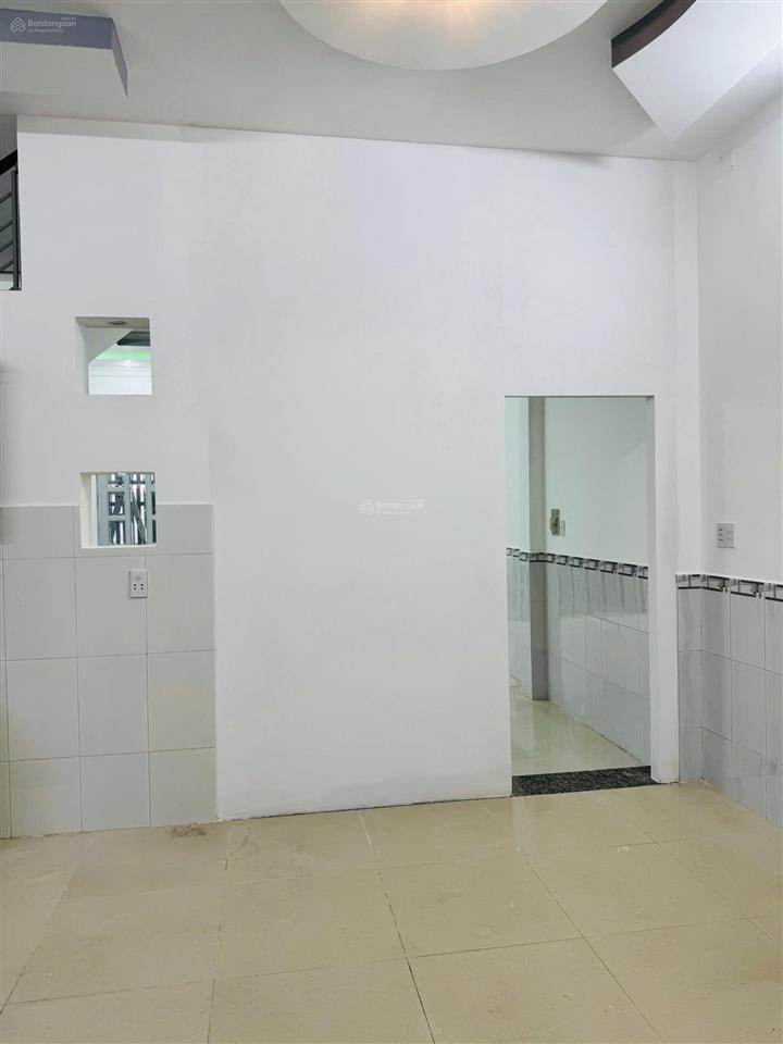 Chính chủ gửi bán căn nhà 1 lầu hẻm đường nguyễn văn giáp phường bình trưng q2 cũ. tp. hồ chí minh