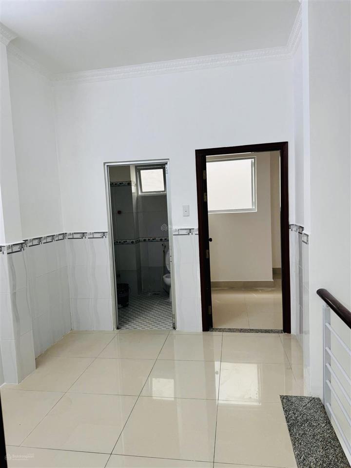 Chính chủ gửi bán căn nhà 1 lầu hẻm đường nguyễn văn giáp phường bình trưng q2 cũ. tp. hồ chí minh