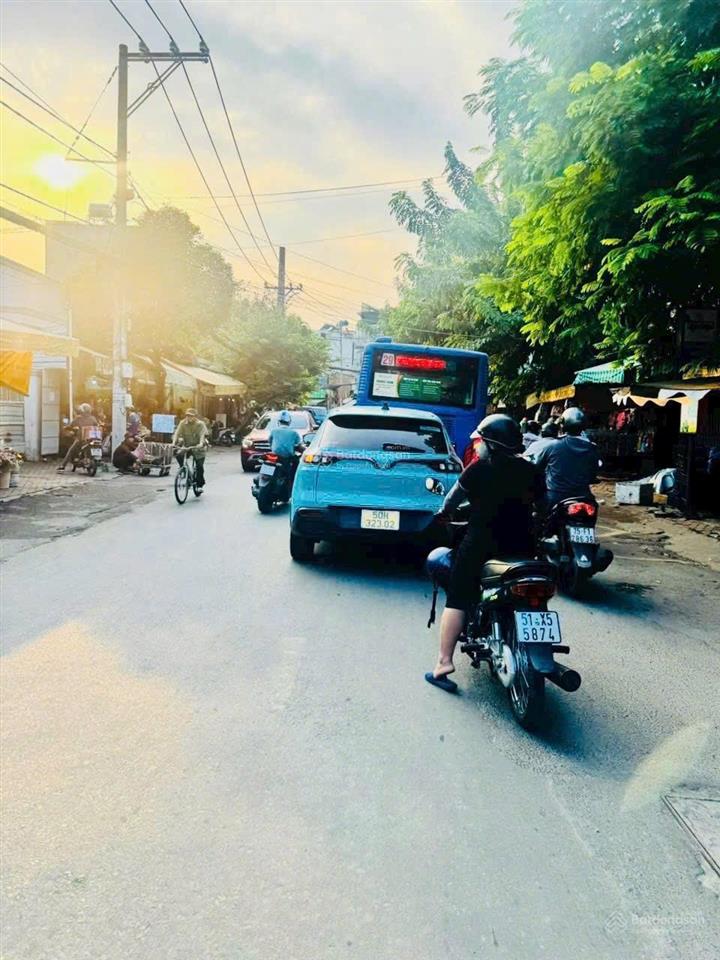 Cần bán lô đất góc 2mt đường 28 ra lê văn thịnh phường cát lái q2 cũ tp. hồ chí minh