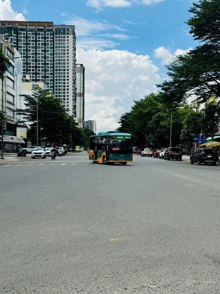 Chính chủ gửi bán lô đất mặt tiền đường trương văn bang phường cát lái q2 tp hcm