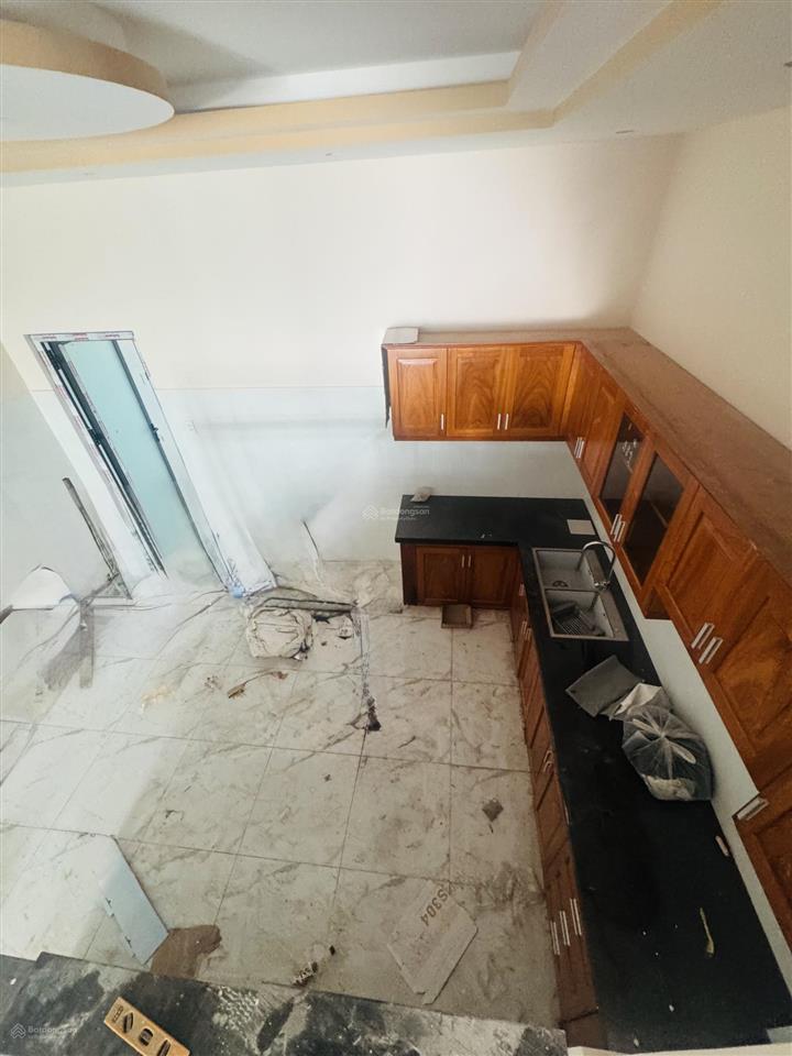 Chính chủ gửi bán căn nhà đẹp đường xe ô tô phường thạnh mỹ lợi q2 cũ tp hcm