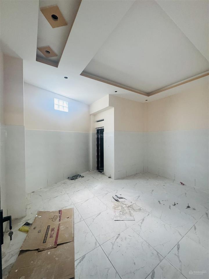 Chính chủ gửi bán căn nhà đẹp đường xe ô tô phường thạnh mỹ lợi q2 cũ tp hcm