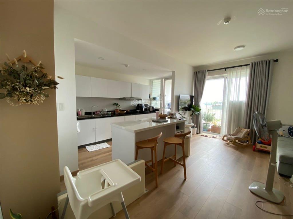 Cho thuê căn krista 2pn có nội thất giá chỉ 12.5 dọn vào ở ngay.  0902 306 ***